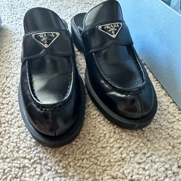 Prada blushed leather mules - Picture 9 of 10